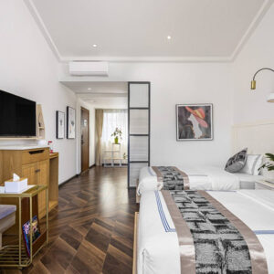 Room Premium